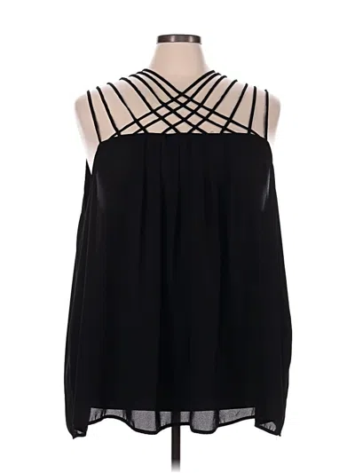 Pre-owned Torrid Sleeveless Blouse In Black