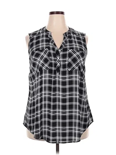 Pre-owned Torrid Sleeveless Blouse In Black