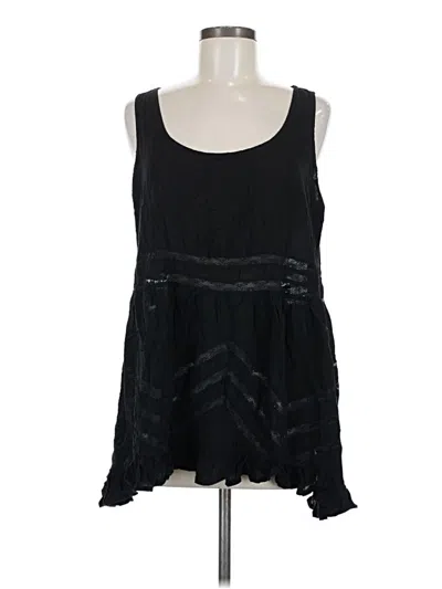 Pre-owned Torrid Sleeveless Blouse In Black
