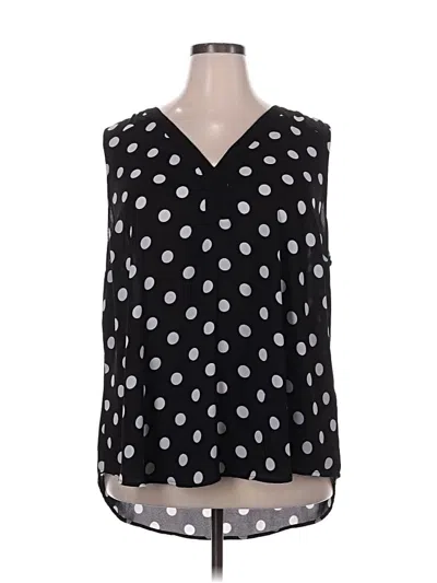 Pre-owned Torrid Sleeveless Blouse In Black