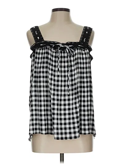 Pre-owned Torrid Sleeveless Blouse In Black