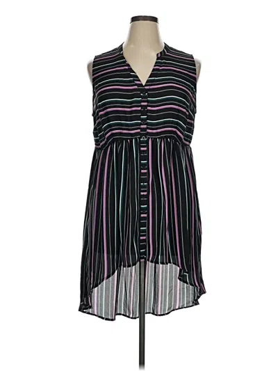 Pre-owned Torrid Sleeveless Blouse In Black