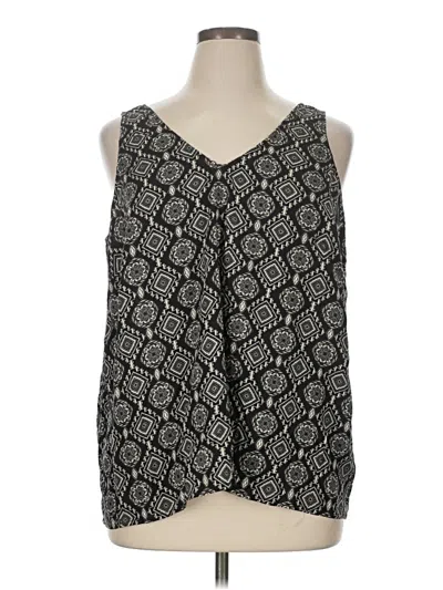 Pre-owned Torrid Sleeveless Blouse In Black