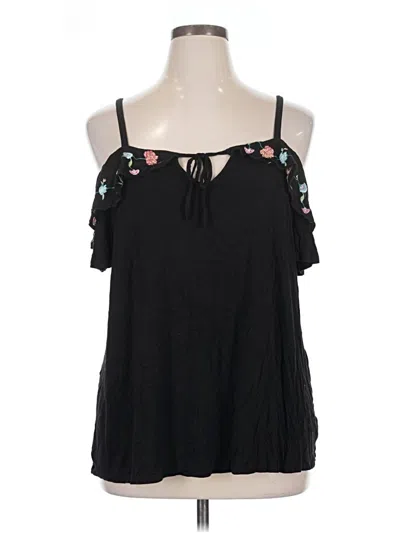 Pre-owned Torrid Sleeveless Blouse In Black