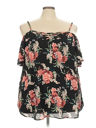 Pre-owned Torrid Sleeveless Blouse In Black