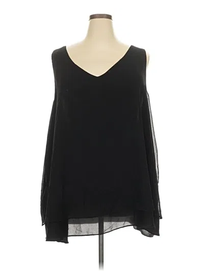 Pre-owned Torrid Sleeveless Blouse In Black