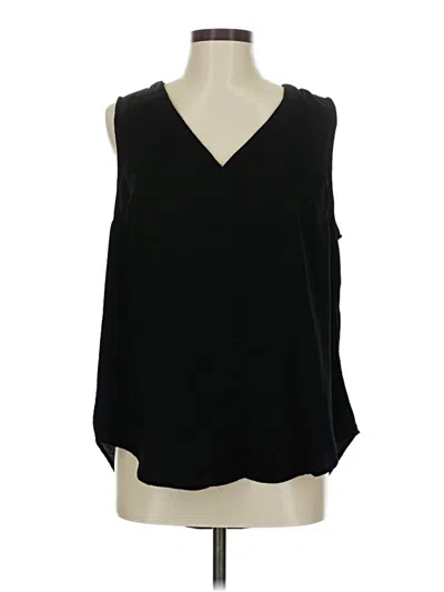Pre-owned Torrid Sleeveless Blouse In Black