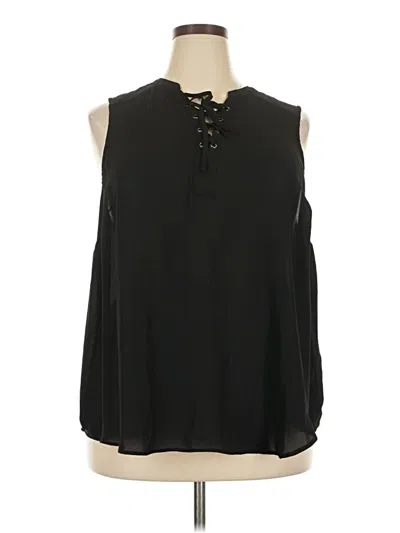 Pre-owned Torrid Sleeveless Blouse In Black