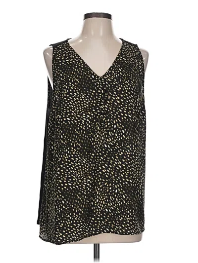 Pre-owned Torrid Sleeveless Blouse In Black