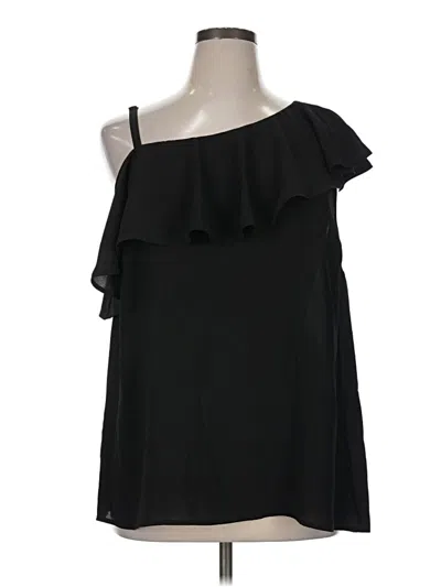 Pre-owned Torrid Sleeveless Blouse In Black
