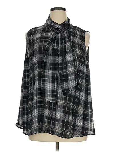 Pre-owned Torrid Sleeveless Blouse In Black