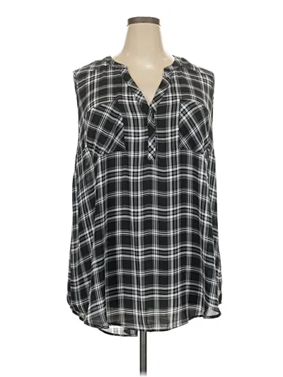 Pre-owned Torrid Sleeveless Blouse In Black