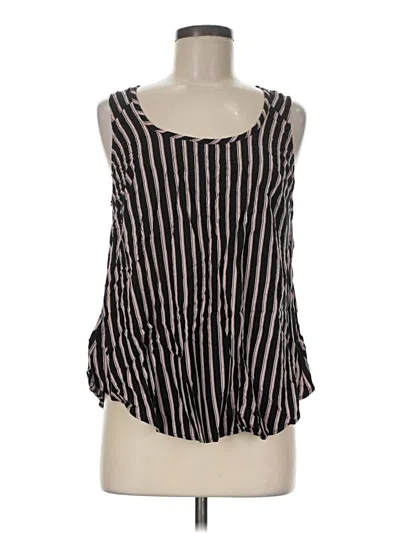 Pre-owned Torrid Sleeveless Blouse In Black