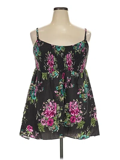 Pre-owned Torrid Sleeveless Blouse In Black