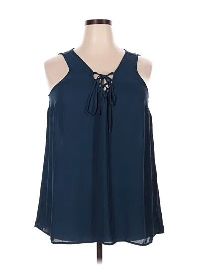 Pre-owned Torrid Sleeveless Blouse In Blue