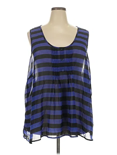 Pre-owned Torrid Sleeveless Blouse In Blue