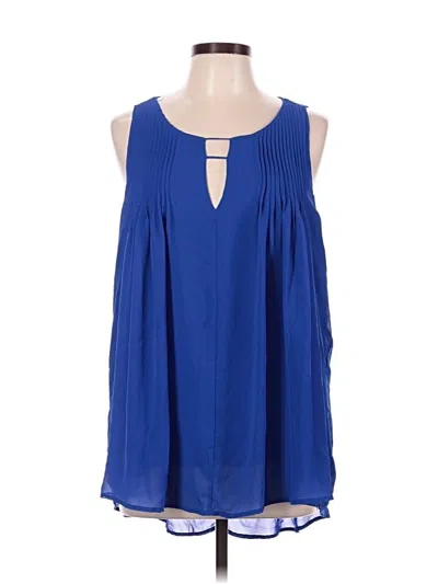 Pre-owned Torrid Sleeveless Blouse In Blue