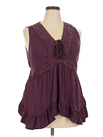 Pre-owned Torrid Sleeveless Blouse In Burgundy