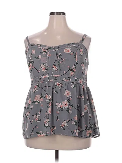Pre-owned Torrid Sleeveless Blouse In Gray