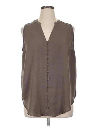 Pre-owned Torrid Sleeveless Blouse In Gray