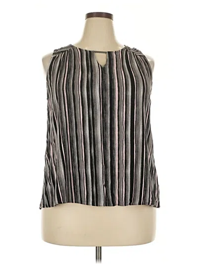 Pre-owned Torrid Sleeveless Blouse In Gray