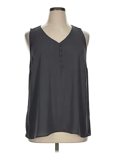 Pre-owned Torrid Sleeveless Blouse In Gray
