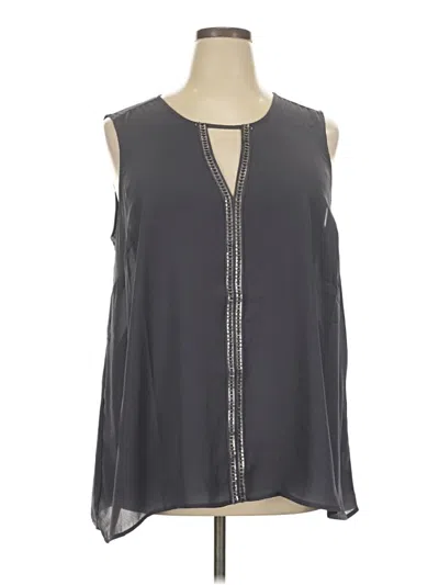 Pre-owned Torrid Sleeveless Blouse In Gray