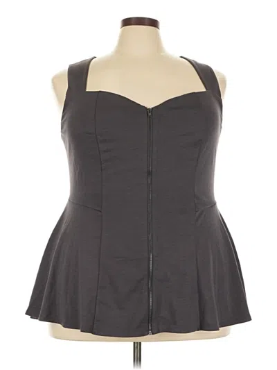 Pre-owned Torrid Sleeveless Blouse In Gray