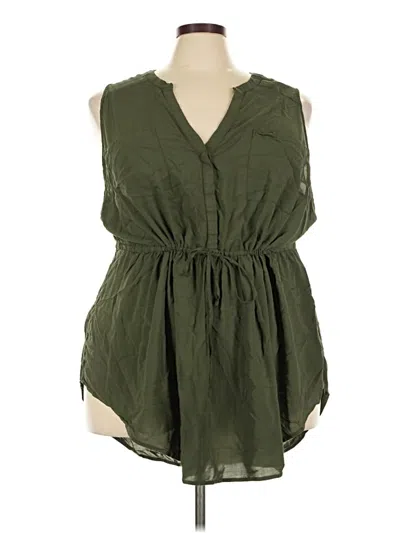 Pre-owned Torrid Sleeveless Blouse In Green