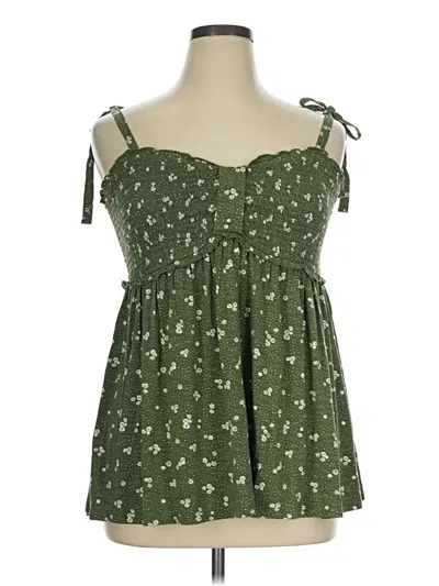 Pre-owned Torrid Sleeveless Blouse In Green