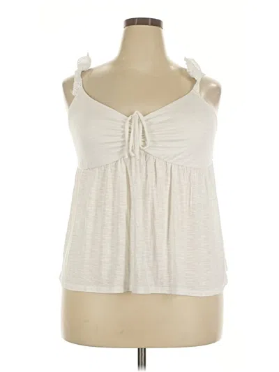 Pre-owned Torrid Sleeveless Blouse In Ivory