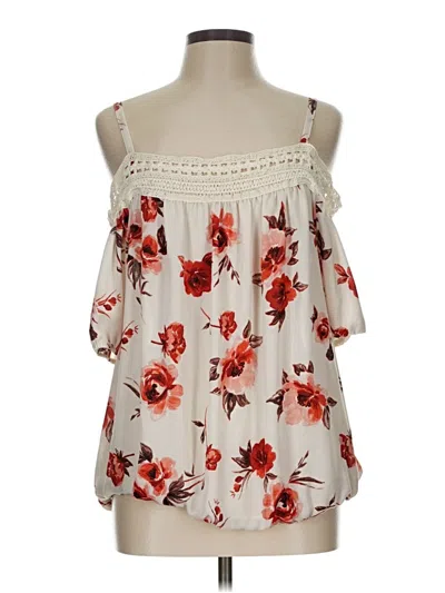 Pre-owned Torrid Sleeveless Blouse In Ivory