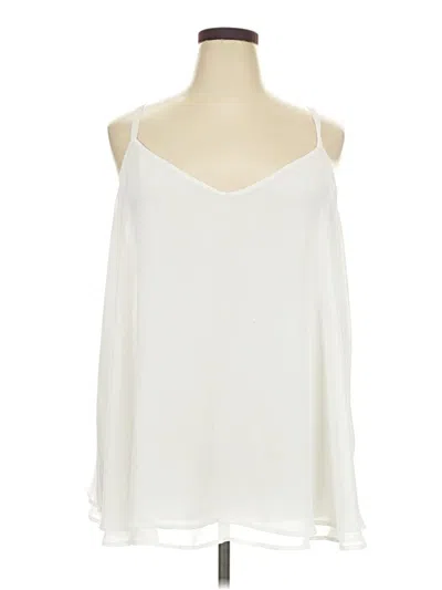 Pre-owned Torrid Sleeveless Blouse In Ivory