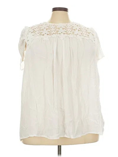Pre-owned Torrid Sleeveless Blouse In Ivory