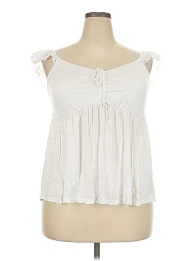 Torrid Sleeveless Blouse In Ivory