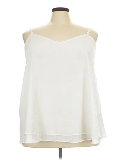 Pre-owned Torrid Sleeveless Blouse In Ivory