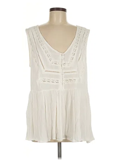 Pre-owned Torrid Sleeveless Blouse In Ivory