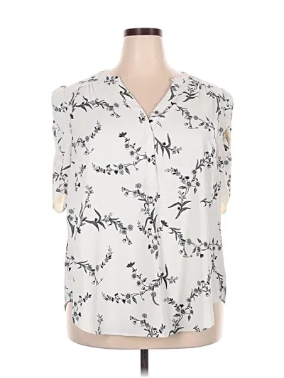 Pre-owned Torrid Sleeveless Blouse In Silver