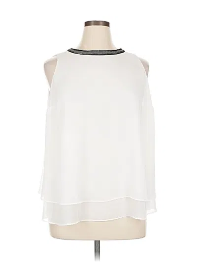 Pre-owned Torrid Sleeveless Blouse In White