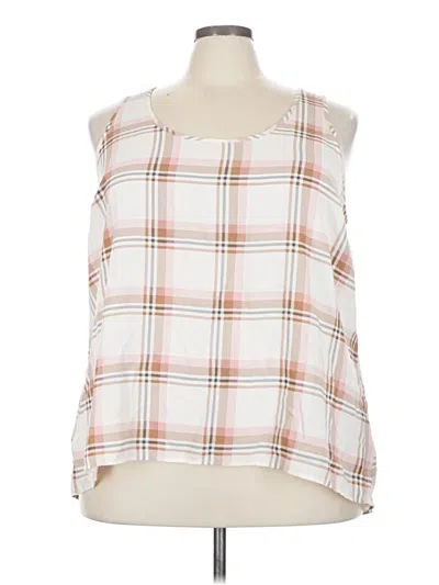 Pre-owned Torrid Sleeveless Blouse In White