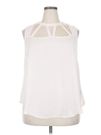 Torrid Sleeveless Blouse In White
