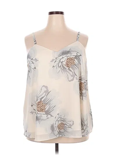Pre-owned Torrid Sleeveless Blouse In White