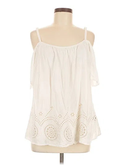 Pre-owned Torrid Sleeveless Blouse In White