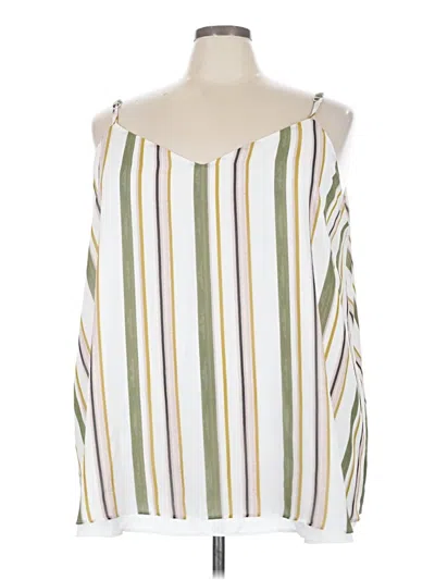 Pre-owned Torrid Sleeveless Blouse In White
