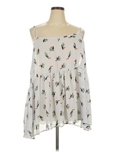 Pre-owned Torrid Sleeveless Blouse In White