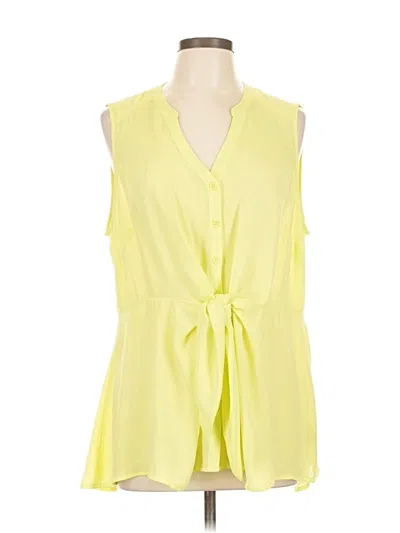 Pre-owned Torrid Sleeveless Blouse In Yellow