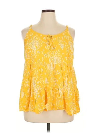 Pre-owned Torrid Sleeveless Blouse In Yellow