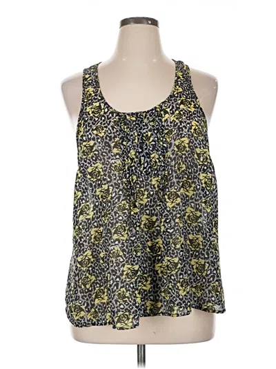 Pre-owned Torrid Sleeveless Blouse In Yellow