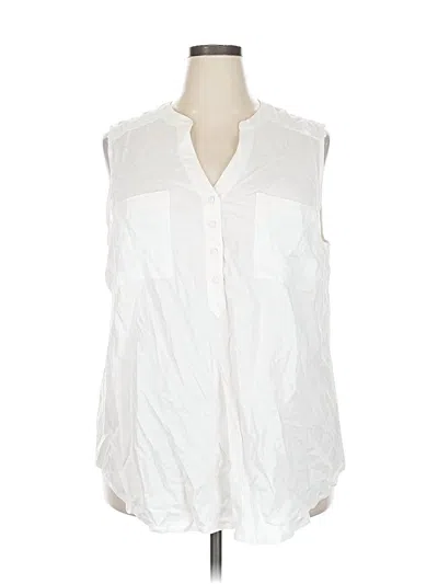Pre-owned Torrid Sleeveless Button Down Shirt In White
