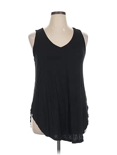 Pre-owned Torrid Sleeveless T-shirt In Black